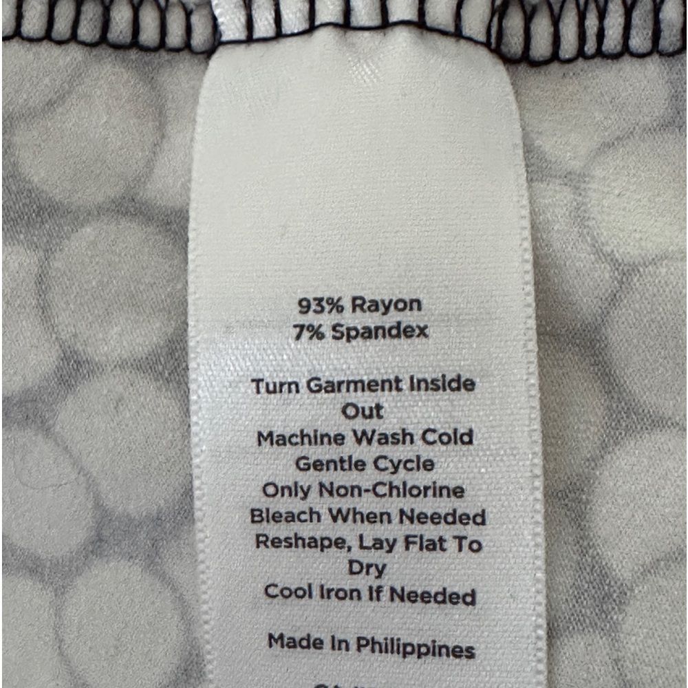 Talbots Cap Sleeve   Size: Medium - Picture 6 of 7